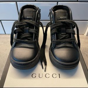 Gucci Authentic high top black sneaker